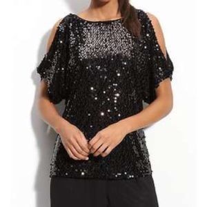 Adrianna Papell Blk Sequin Top
